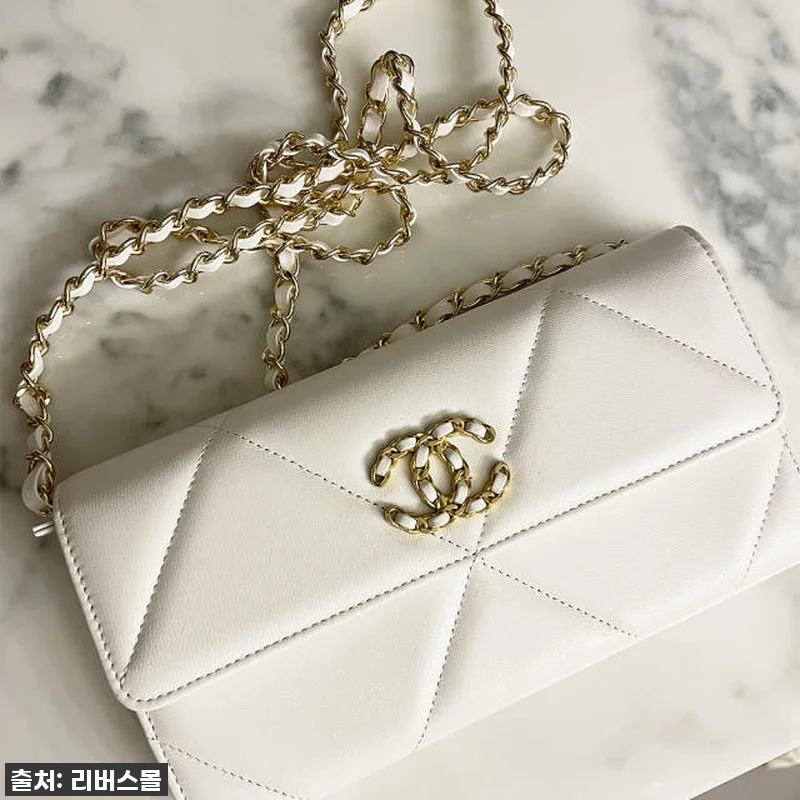 이 가격 실화?! 🤩 명품 파우치&지 관련 이미지 6