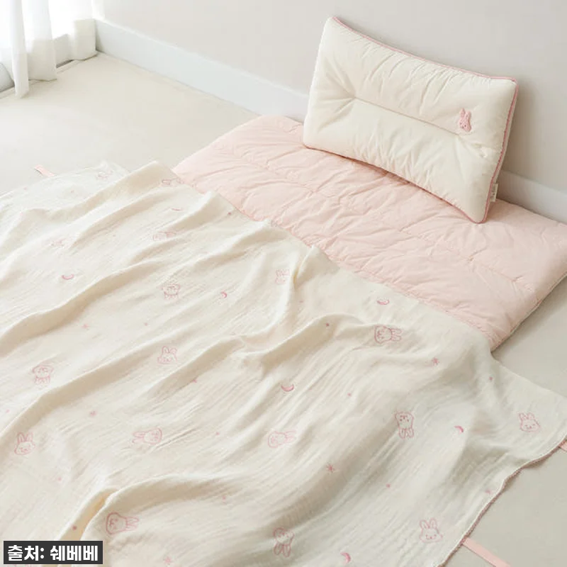 찐후기: 품절대란 예상! 아기 사계절 관련 이미지 1