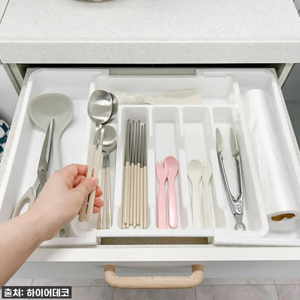 싱크대 서랍 완벽 정리 끝판왕! 주방이 달라지는 마법의 수저정리함 찐후기!