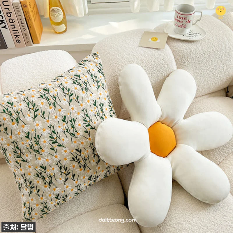 우리 집 거실이 화사해졌어요! 달떵 관련 이미지 1