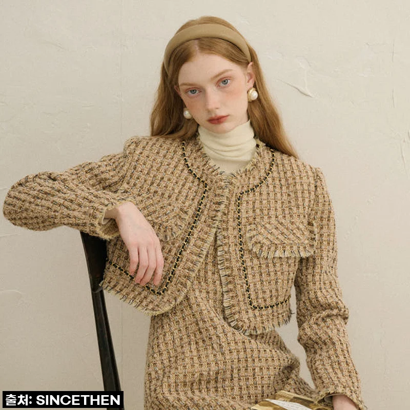 이슈템 등극! '신스덴 샴페인 트위드 투피스'로 특별한 날 주인공 되기 (feat. 인생샷 보장)