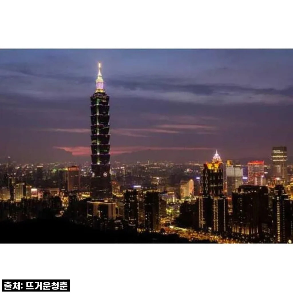 대만 여행, 현지인처럼 즐기고 싶다면? 이건 무조건 사야 할 투어! (ft. 라인프렌즈 카드 꿀팁)