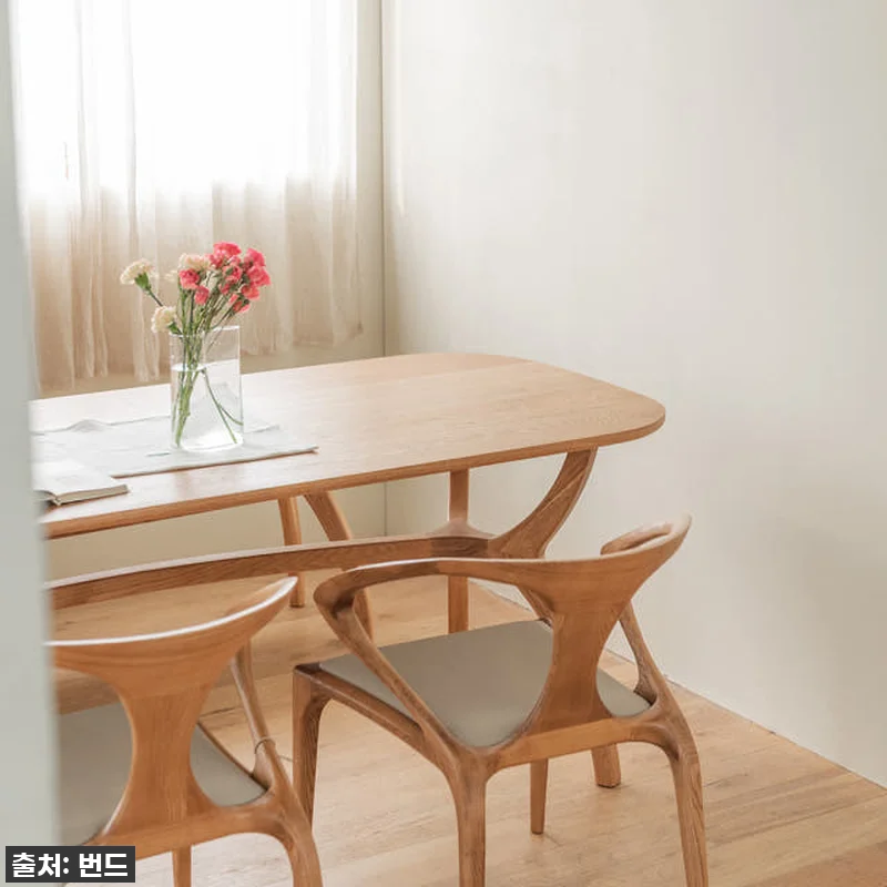 번드 카린 원목 타원 식탁 테이블 오 관련 이미지 2