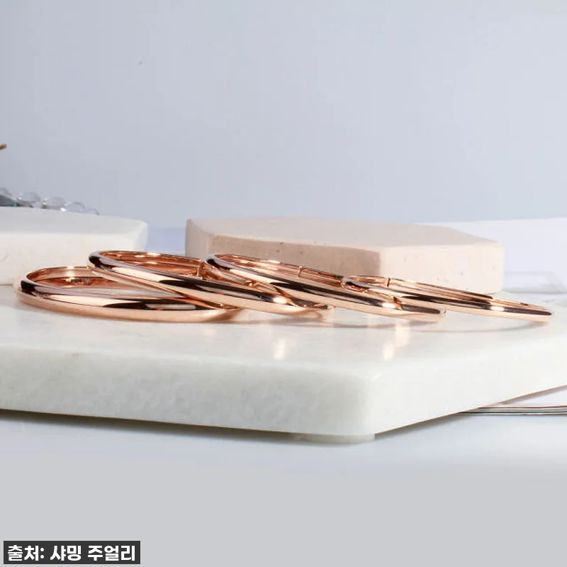 영롱함에 반하다! 14K 할로우 뱅글 관련 이미지 3