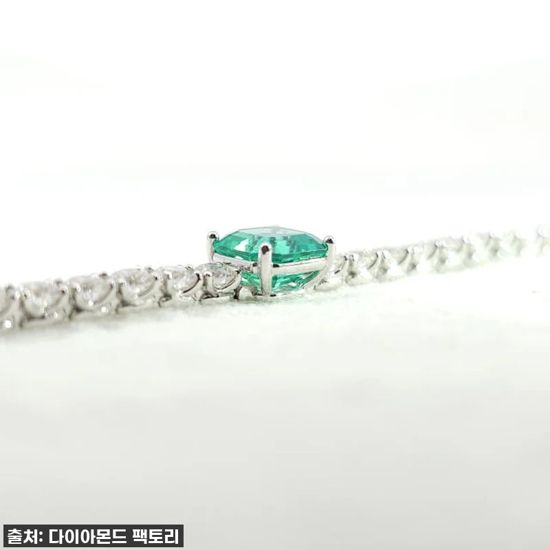 영롱한 빛의 품격! 랩에메랄드 1캐럿 관련 이미지 3