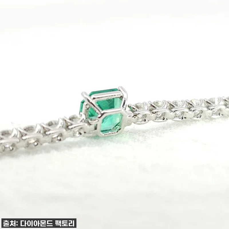 영롱한 빛의 품격! 랩에메랄드 1캐럿 관련 이미지 4