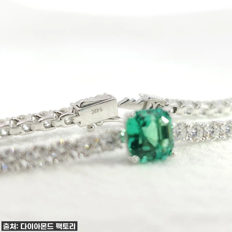 영롱한 빛의 품격! 랩에메랄드 1캐럿 관련 이미지 5