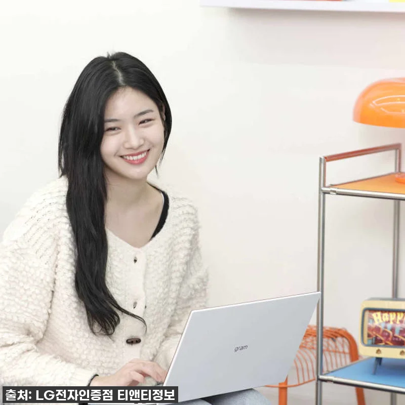 가볍고 스마트하게! LG그램 14Z9 관련 이미지 8