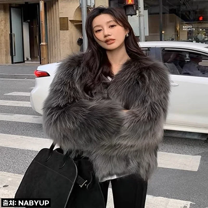 찬 바람 쌩쌩? 리얼 폭스퍼 모피 자켓, 올겨울 내 교복템 등극!