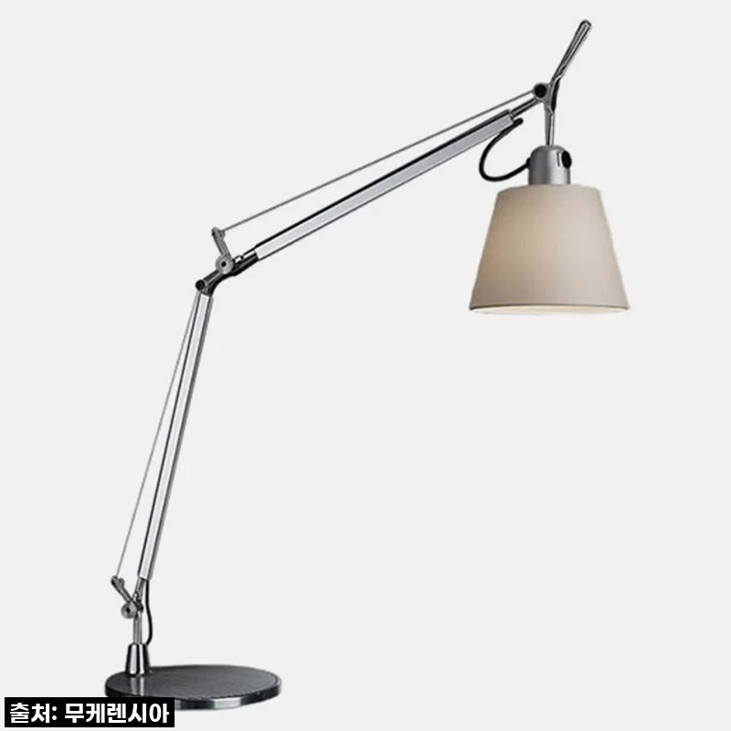 아르떼미데 톨로메오 바스큘란테 테이블 조명 사용후기