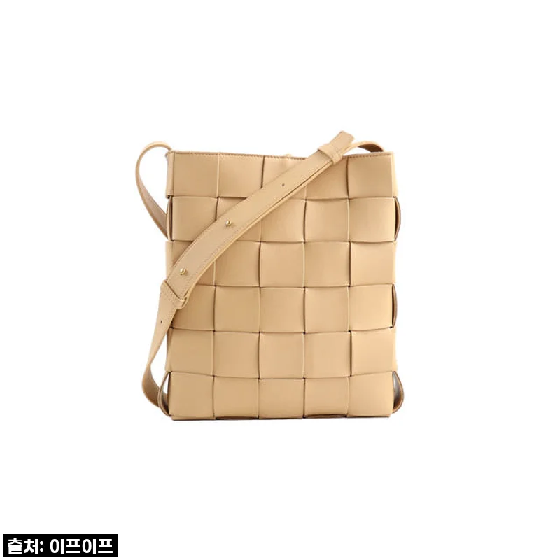 보테가베네타 인트레치아토 카세트 크로스백 사용 후기와 구매 팁