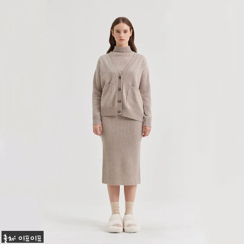 크램38 델피나 베이지 니트 가디건, 관련 이미지 2