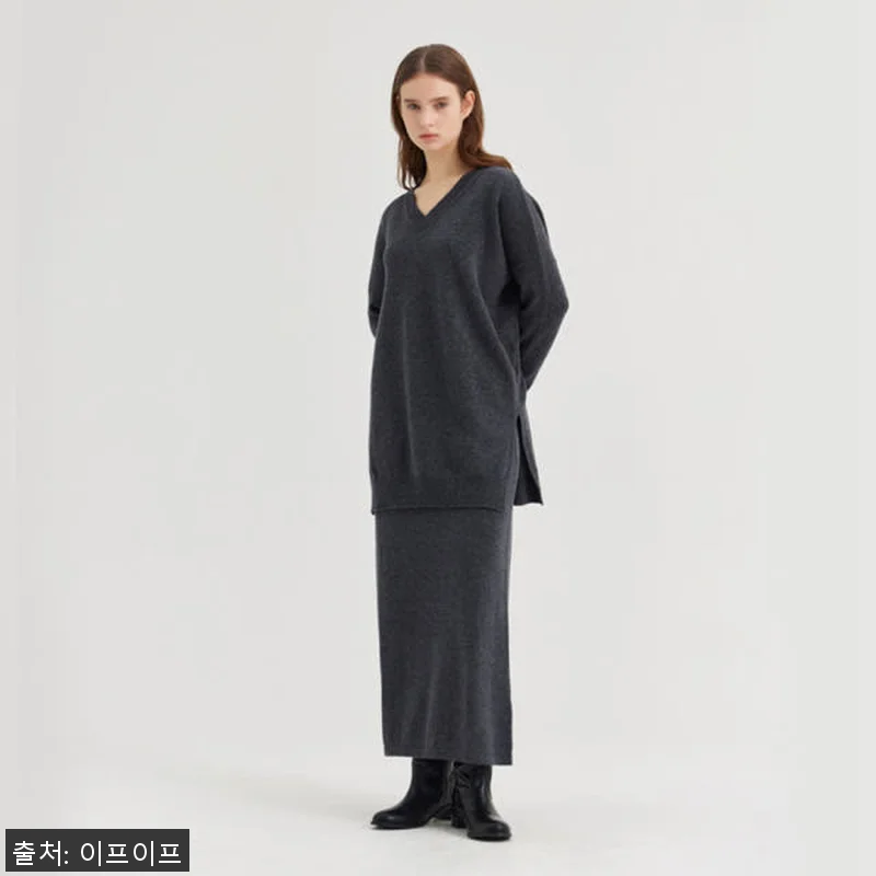 크램38 라렌투 오버핏 브이넥 챠콜 관련 이미지 2