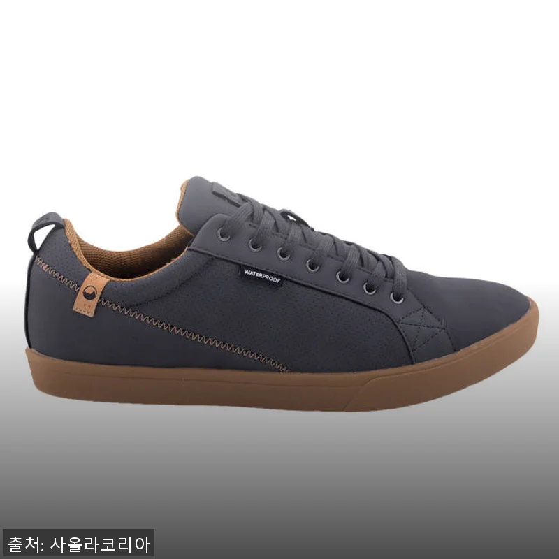 [사올라] 캐논 워터프루프 M Steel Grey 사용후기: 실용성과 스타일을 모두 만족시키는 스니커즈