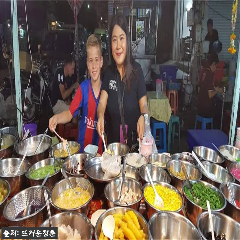 태국 후아힌 선셋 타이 푸드 투어, 저녁 한 끼로 현지 미식 코스 즐기는 예약 정보 7 태국 후아힌 선셋 타이 푸드 투어, 관련 이미지 1
