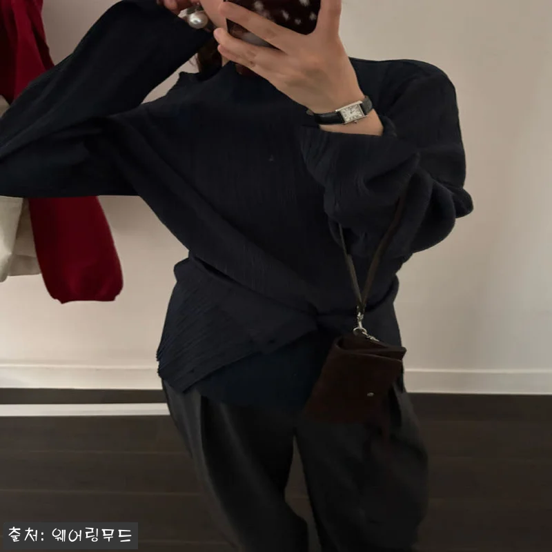 웨어링무드 바스켓 헤더 플리츠 블라우 관련 이미지 1