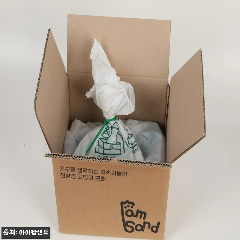 아이엠샌드 프리미엄 벤토나이트 6kg x 2개입, 모래 수거까지 생각한 이슈템 구매 전 체크 10 아이엠샌드 프리미엄 벤토나이트 6kg 관련 이미지 4