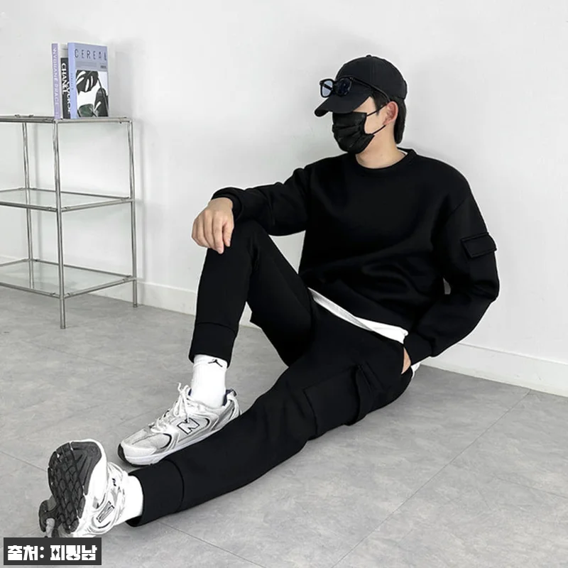 남자 론돈 루즈핏 봄 가을 네오프렌 맨투맨, 미니멀 포켓 포인트가 눈에 띄는 데일리 이슈템 15 남자 론돈 루즈핏 봄 가을 네오프렌 관련 이미지 4